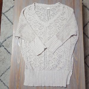 Cream 3/4 sleeve sweater